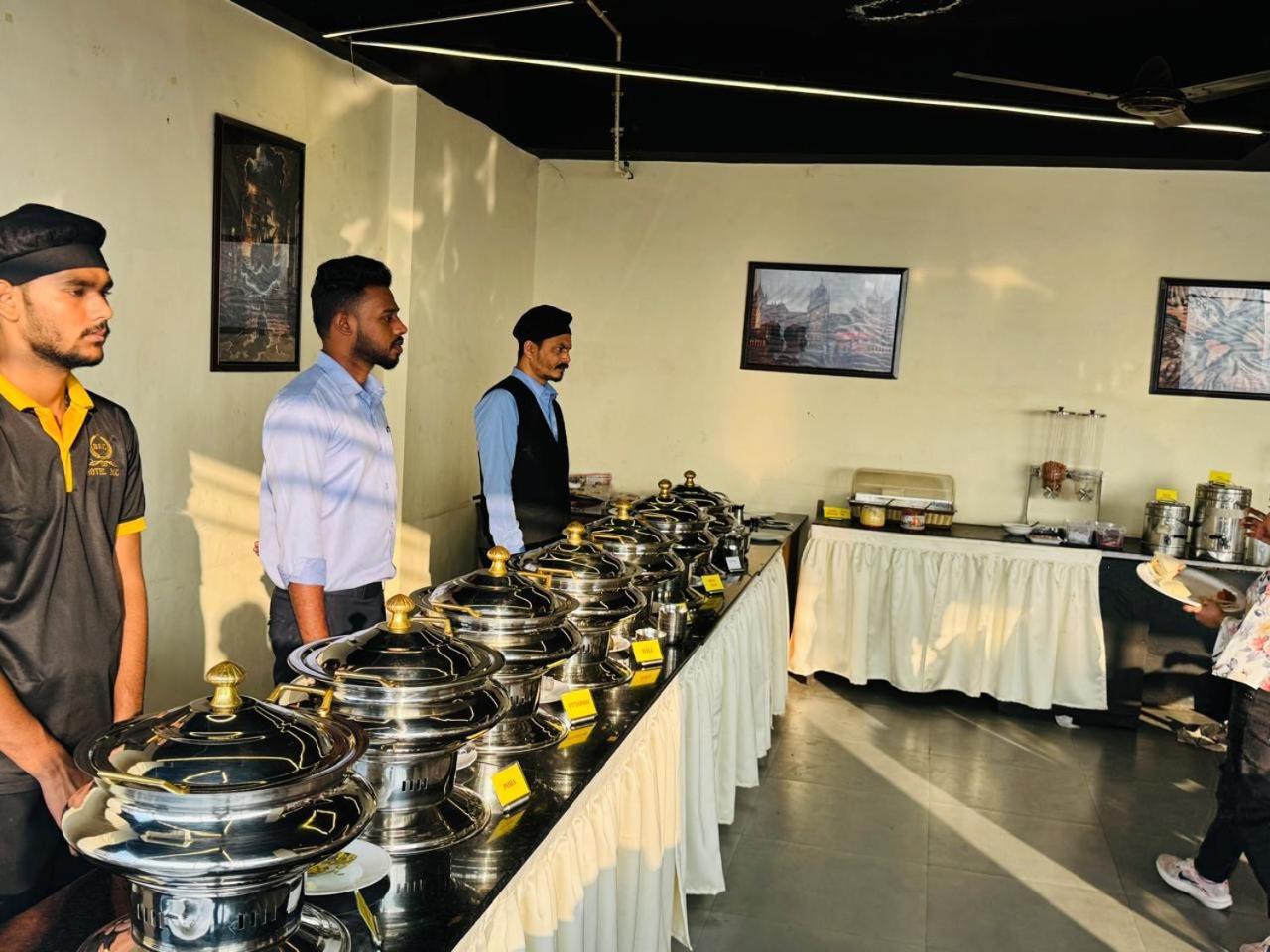 Hotel Bkc Prime - Near Us Consulate Mumbai Eksteriør bilde